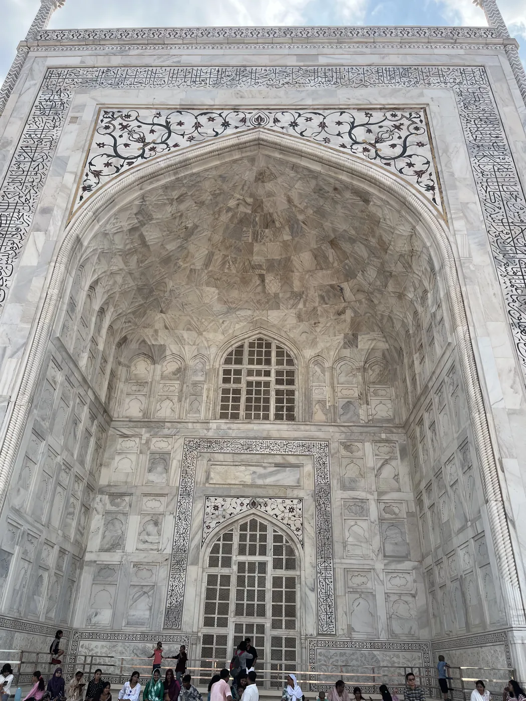 Taj Mahal main arch iwan close-up, Agra