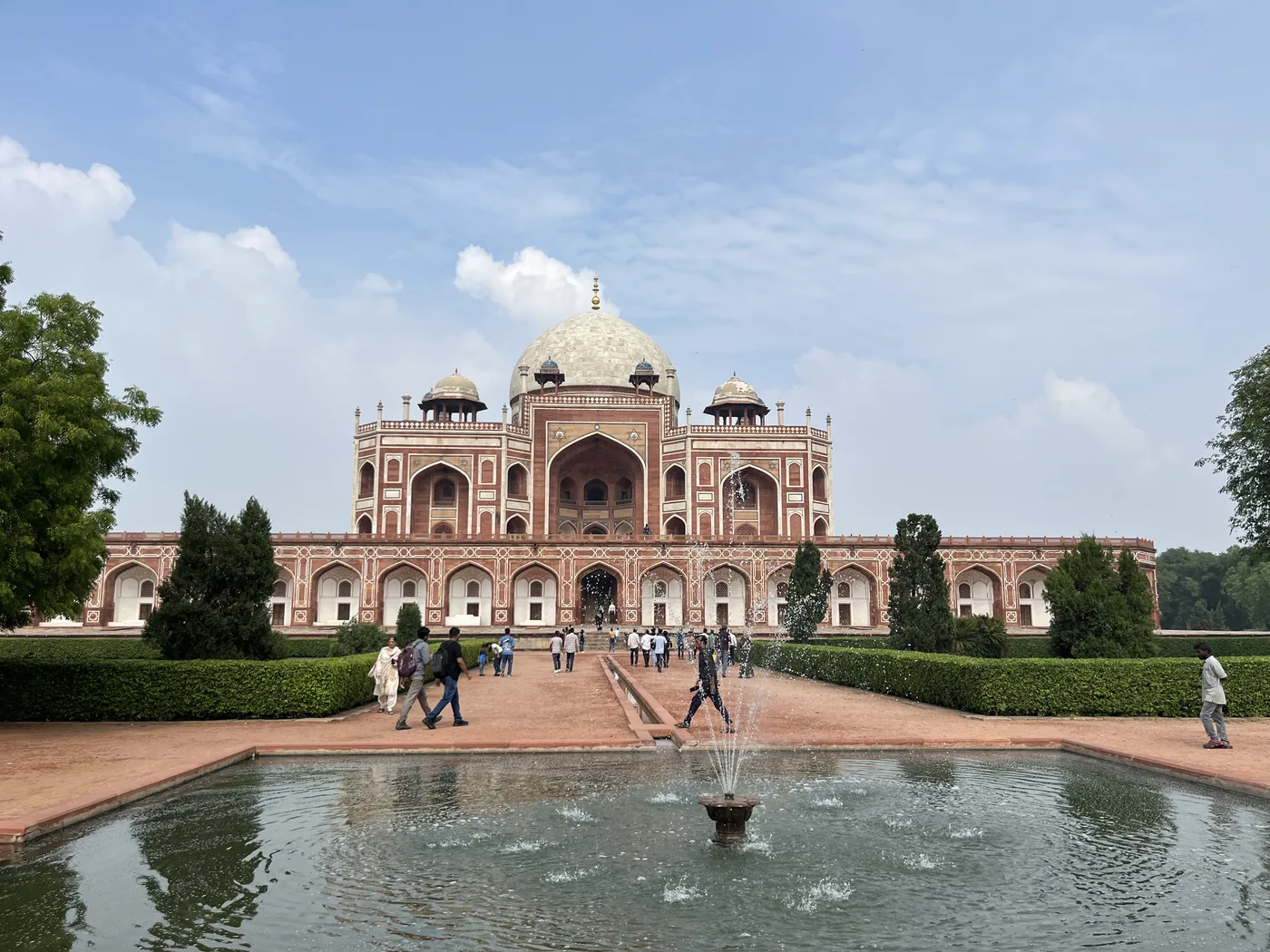 Humayun's Tomb with reflecting pool, New Delhi