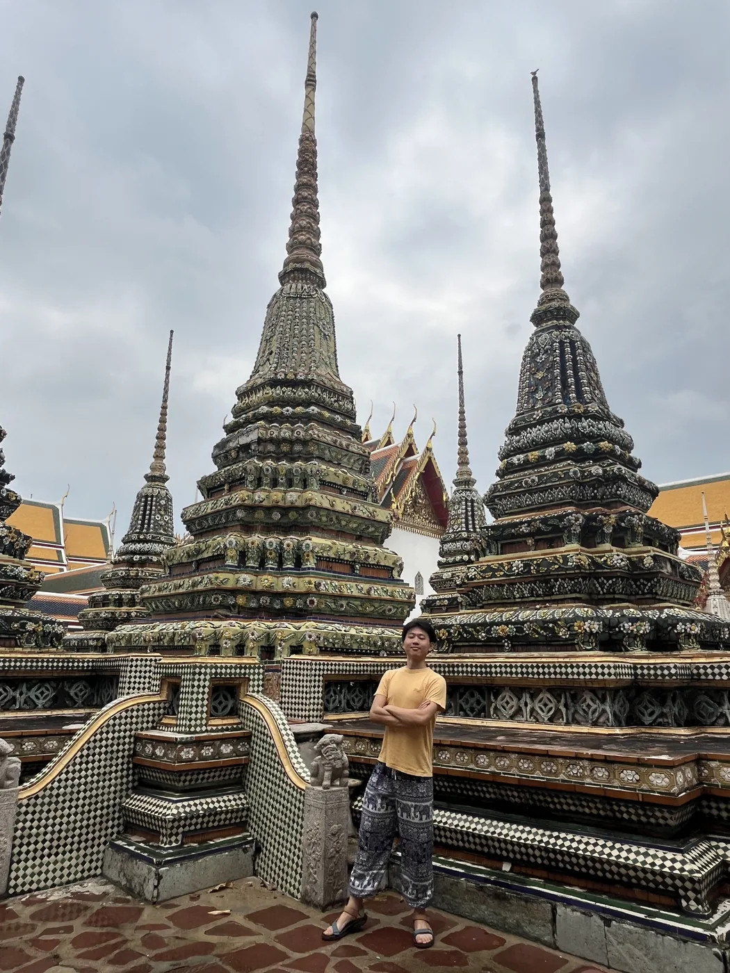 Wat Pho chedis, Bangkok