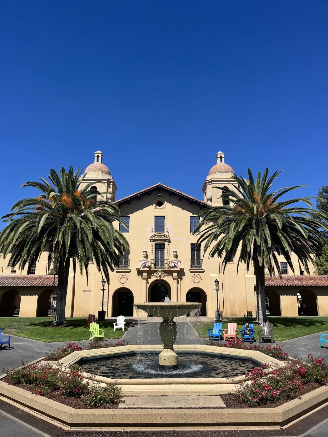Stanford Memorial Church and fountain, Main Quad